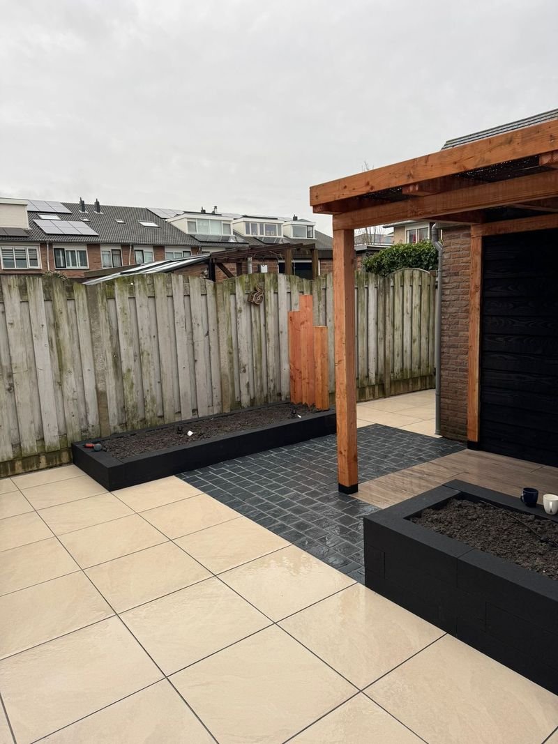 Achtertuin 's-Gravenzande – tuinproject door Van Paassen Hovenier, foto 2