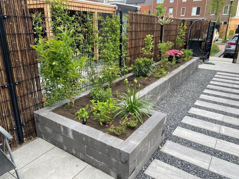 Complete Tuinaanleg – Maassluis – tuinproject door Van Paassen Hovenier, foto 4