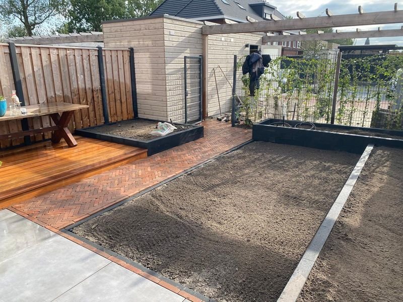 Complete Tuinaanleg – Poeldijk – tuinproject door Van Paassen Hovenier, foto 3