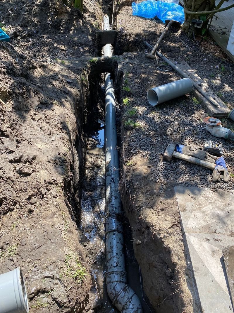 Gistpijp uitgraving – Maasdijk – tuinproject door Van Paassen Hovenier, foto 1