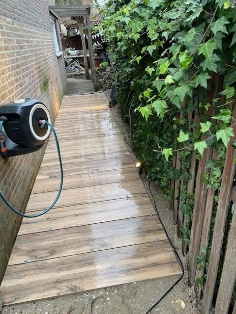 Nieuwe oprit en looppad – tuinproject door Van Paassen Hovenier, foto 9