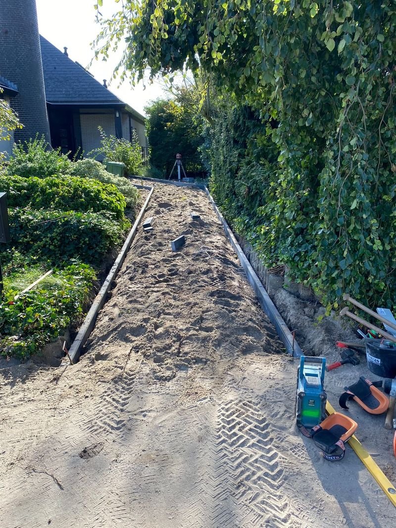 Opritbestrating – Honselersdijk – tuinproject door Van Paassen Hovenier, foto 3
